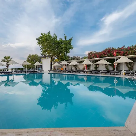 Petunya Feriested Ortakent