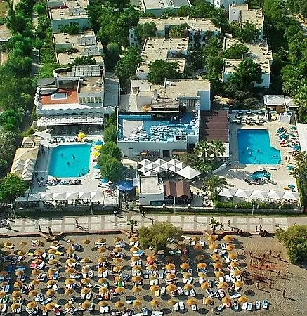 Petunya Resort 4*
