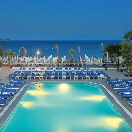 Petunya Resort 4*