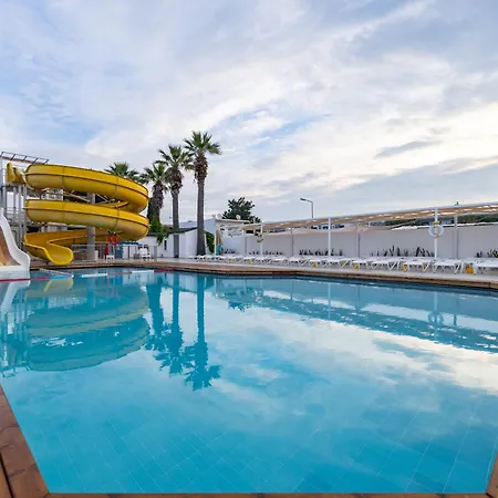 Petunya Semesteranläggning (resort)