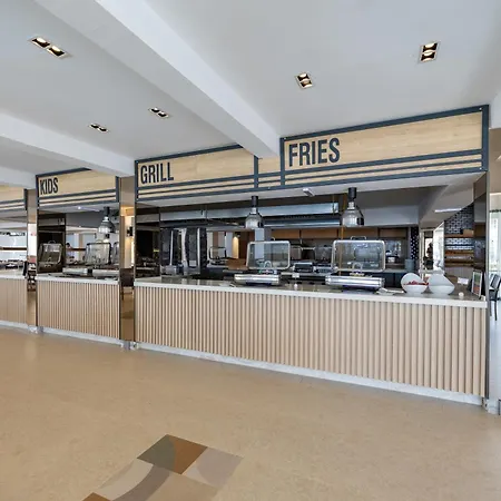 Курортный комплекс Petunya Ортакент