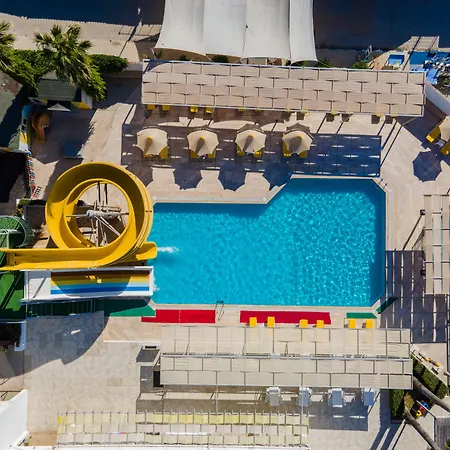 Курортный комплекс Petunya Ортакент