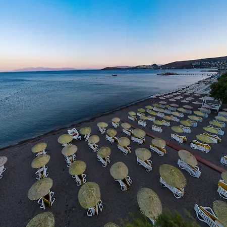 Petunya Resort 4*