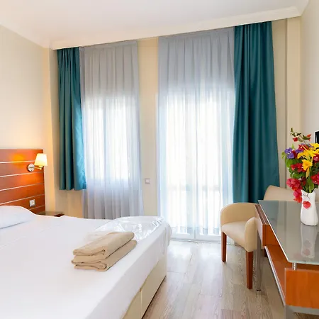Petunya Resort 4*
